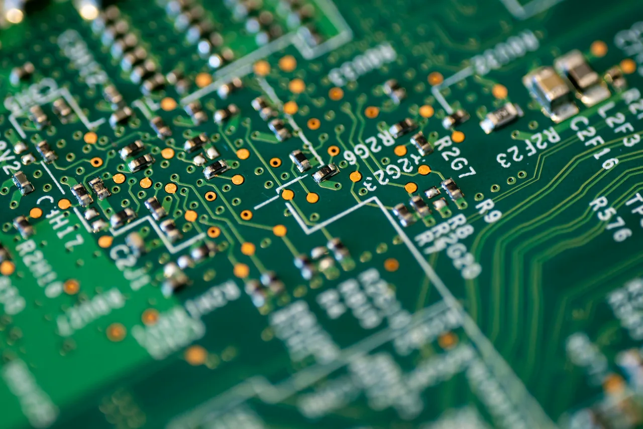 Qwen 3.7 Max in 2026: Frontier Performance at a Quarter of the Cost